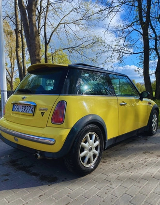 MINI Cooper cena 8900 przebieg: 243995, rok produkcji 2002 z Solec Kujawski małe 106